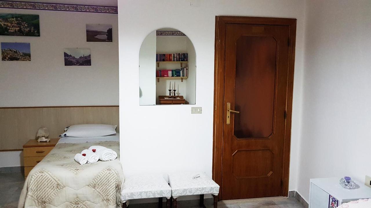 B&B Regina Elena Pignola Εξωτερικό φωτογραφία